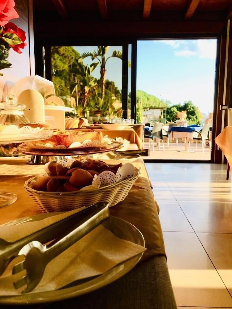 Hotel Borromeo Taormina